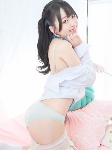 せりな